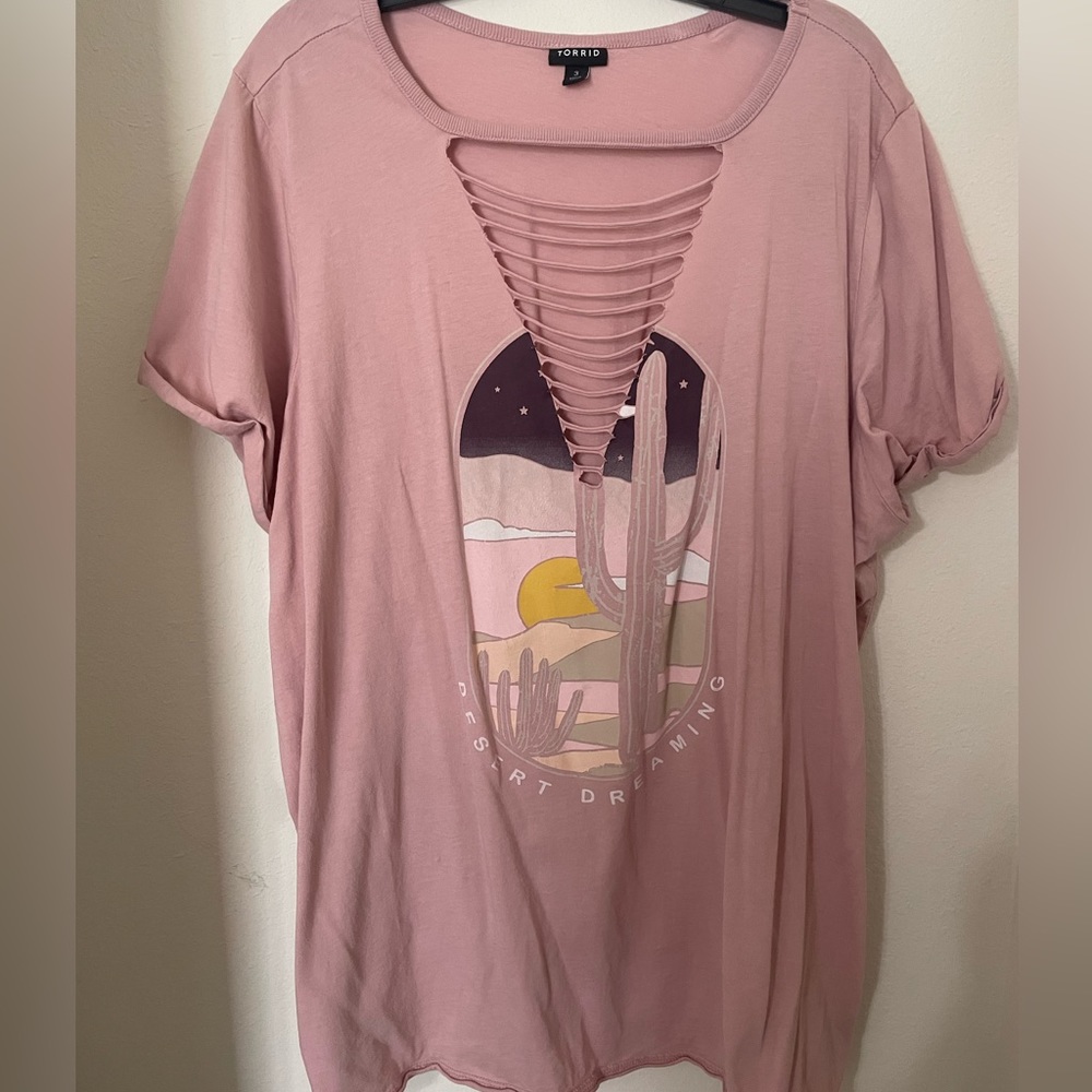 Torrid cut out shirt